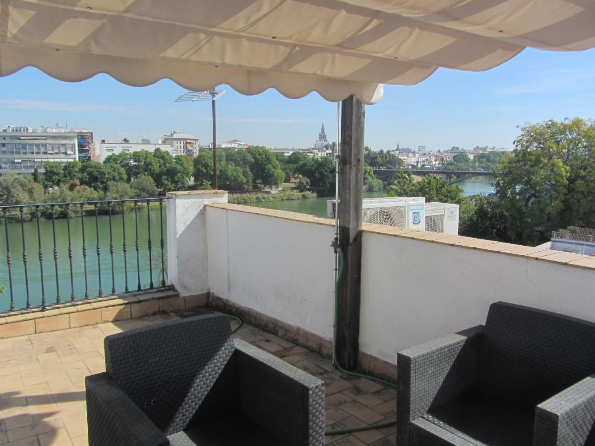 Trianabridgeviews Atico Con Vistas Al Puente De Triana Calle Castilla 38 Seville Luaran gambar